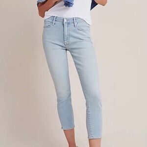 NWT MOTHER The Looker Crop!
